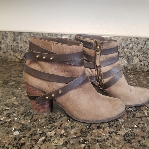 Booties - Picture 3 of 3